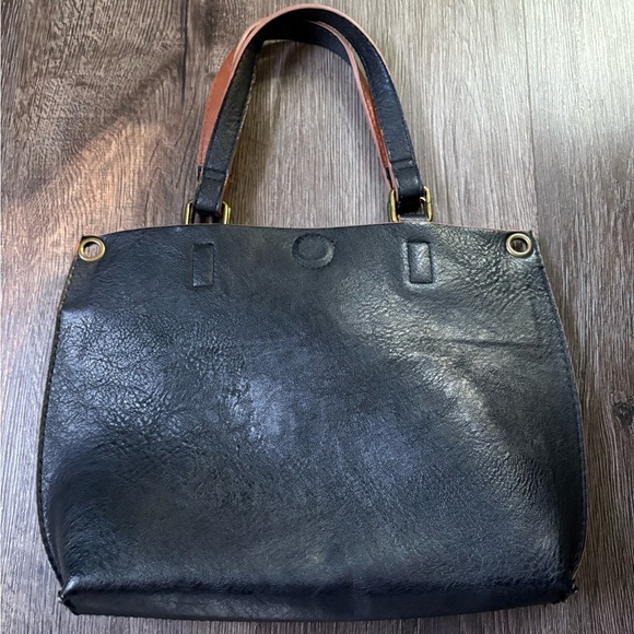 G.H. Bass & Co. Small Purse – Black & Brown – Great Condition - Picture 3 of 6